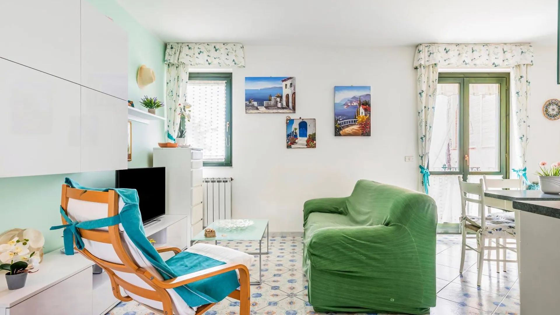 Sicily Beachside Apartment One Minute To The Shore Mascali